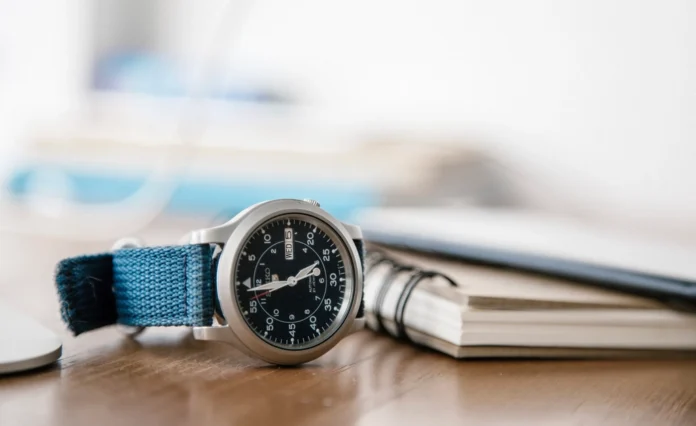 Защищённые смарт-часы Garmin Fenix